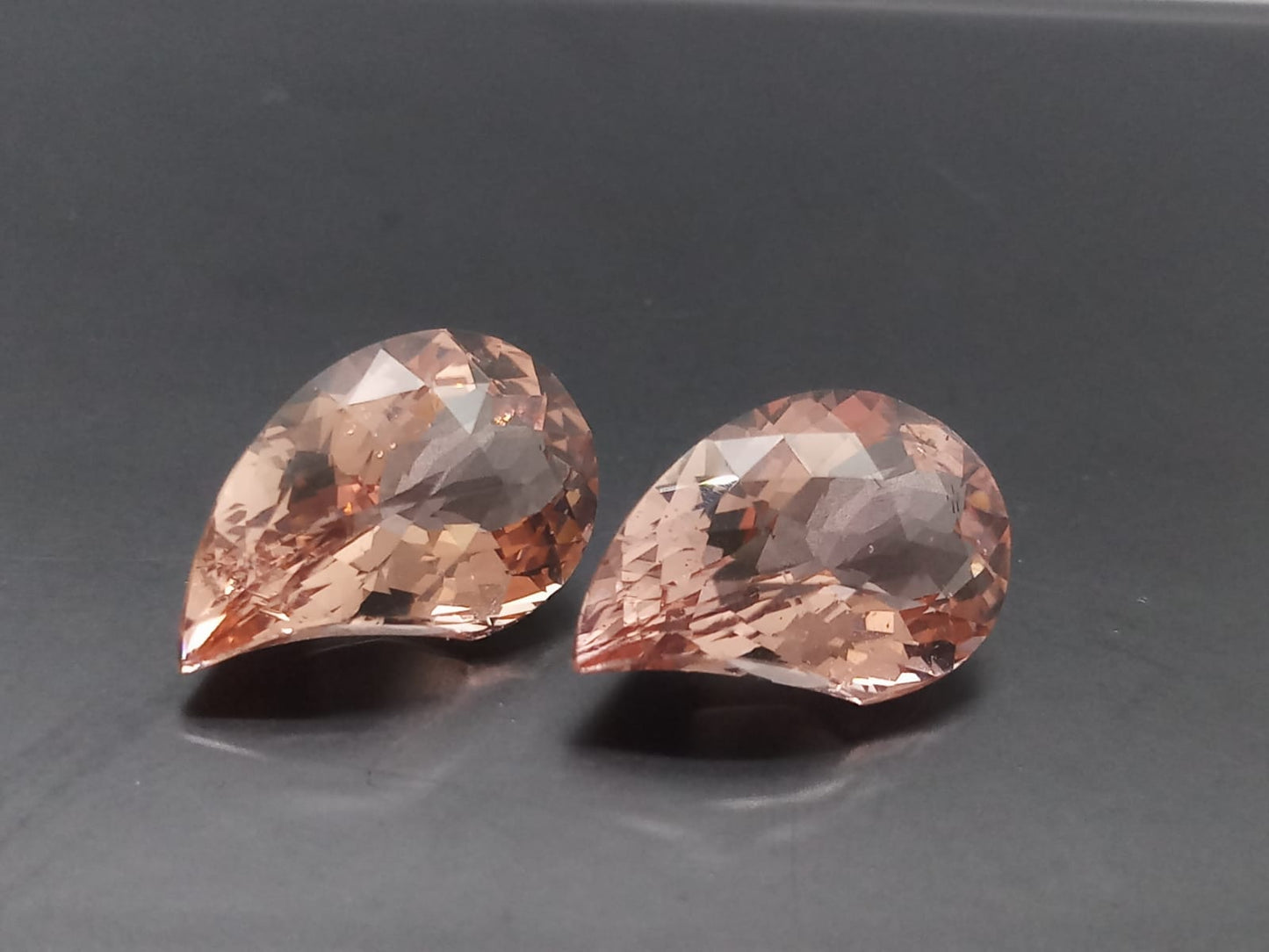 Natural Pair Morganite: Peach Harmony 9.30cts- MORG1 (24)