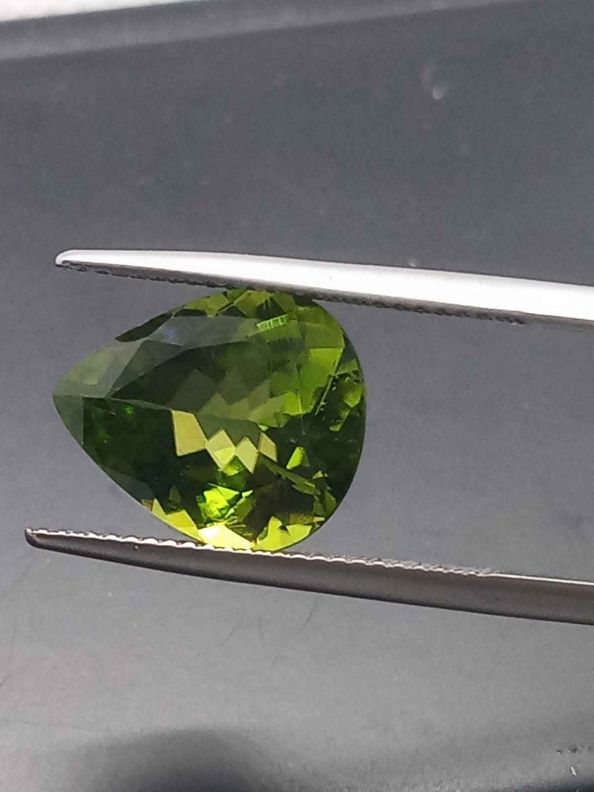 Natural Peridot: Evergreen Serenade 5.88cts- PR03 (24)