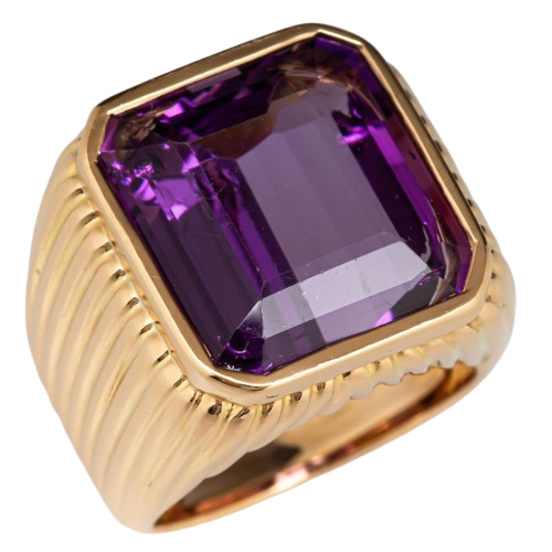 Radiant Elegance: Gold and Amethyst Ring