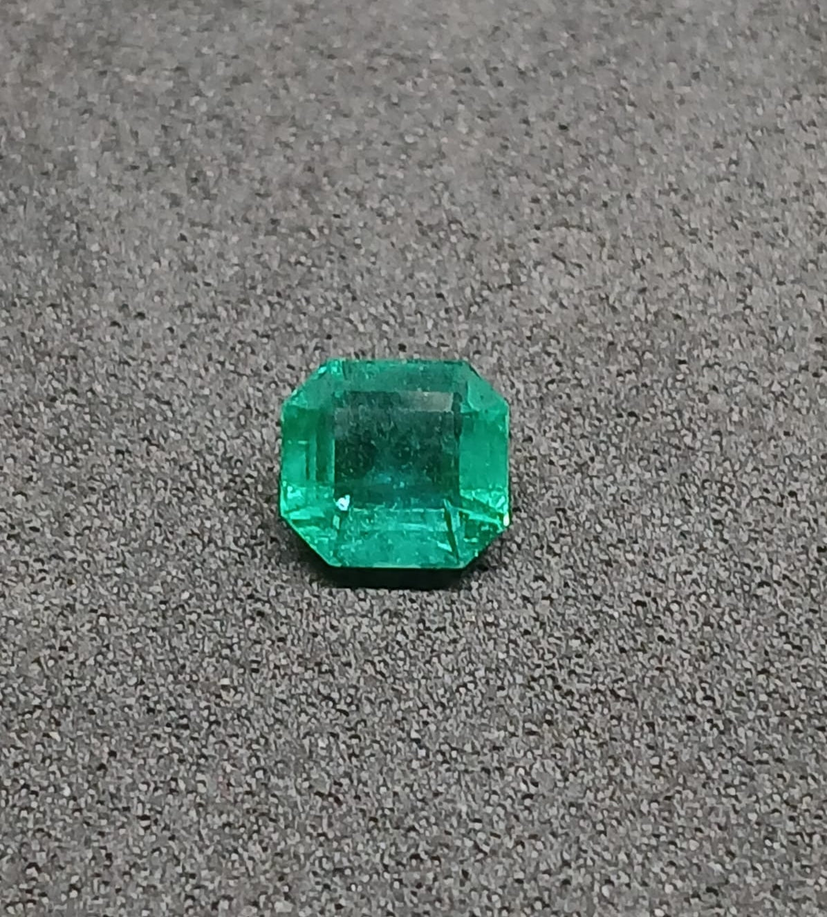 Natural Certified Emerald 1.12cts 11-24-5-EM190