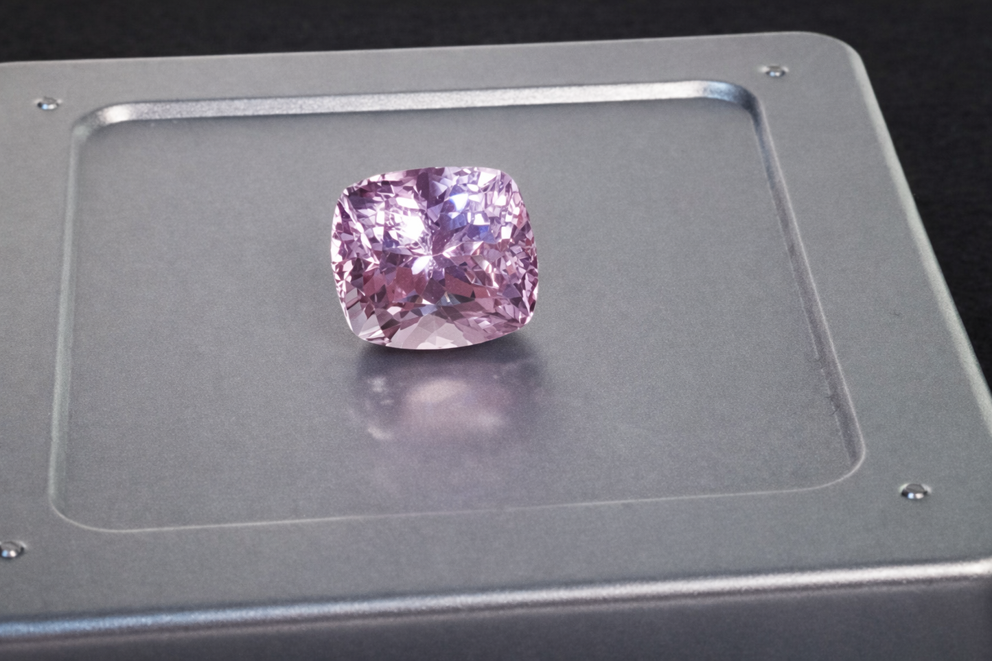 Natural Kunzite: Luminous Dream 5.65cts - K1 (24)