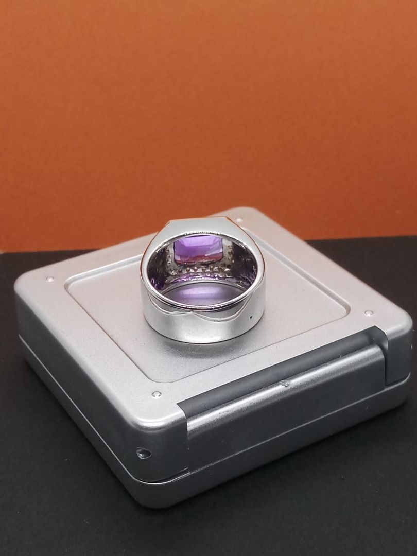 Enchanting Elegance: Natural Certified Amethyst Ring of Royalty