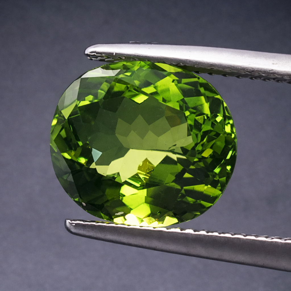 Natural Peridot: Meadow Glow 4.48cts- PR04 (24)