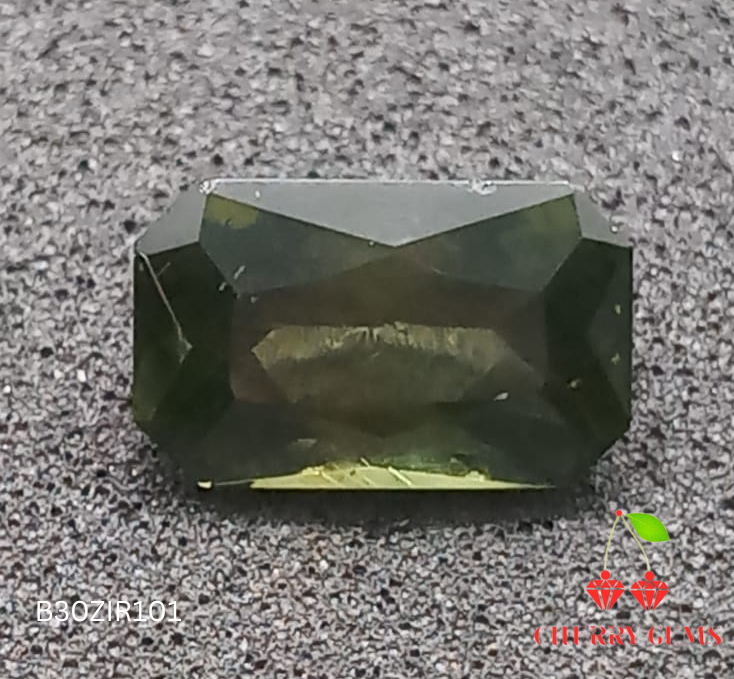 Natural Green Zircon: Meadow Majesty 2.36cts- B30ZIR101 (24)