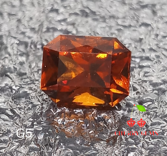 Natural Garnet: Radiant Riches 2.06cts- G5 (24)