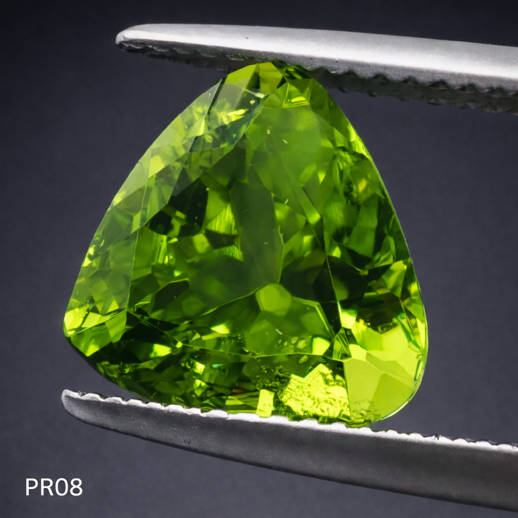 Natural Peridot: Lime Fantasia 3.85cts- PR08 (24)