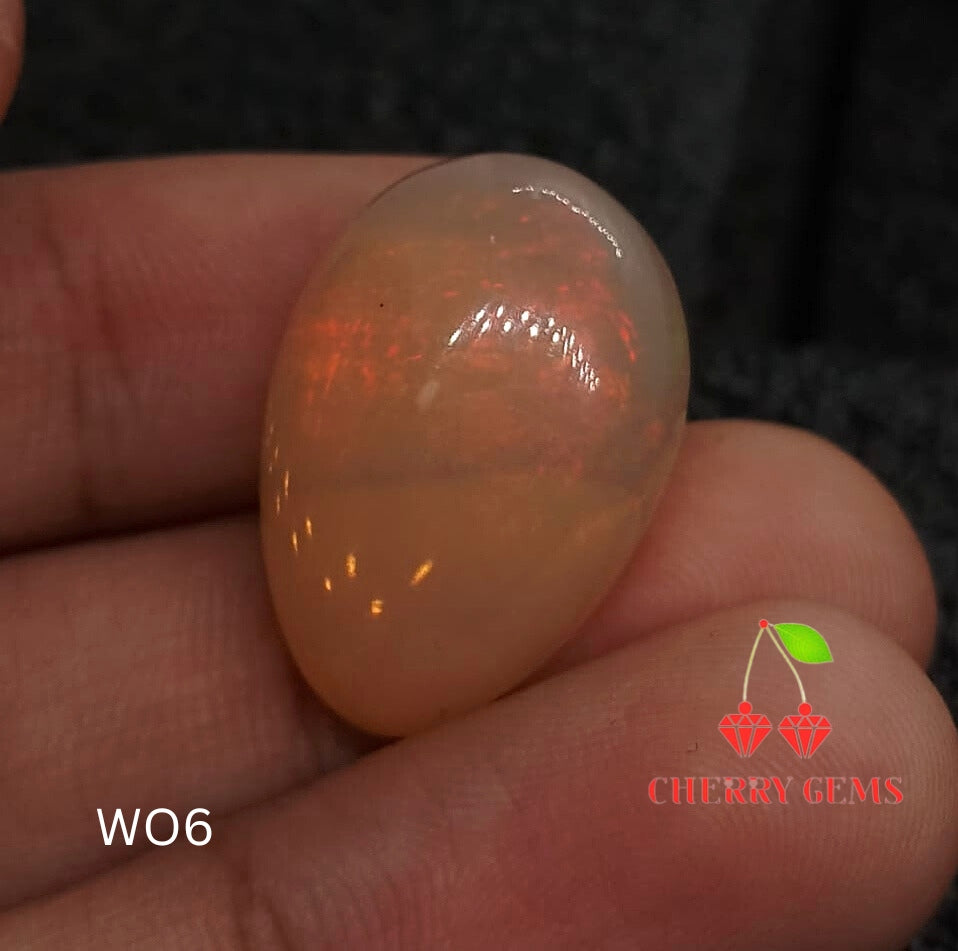 Natural White Opal: Moonlit Serenade  15.55cts- WO6 (24)