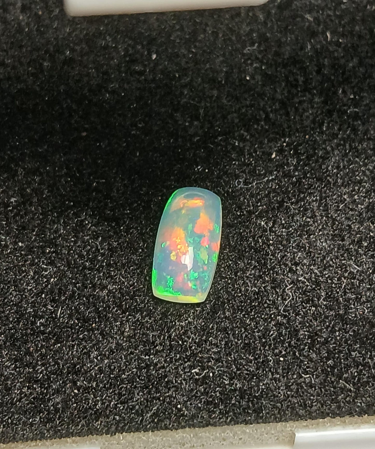 Natural Certified Opal 1.08cts OP34