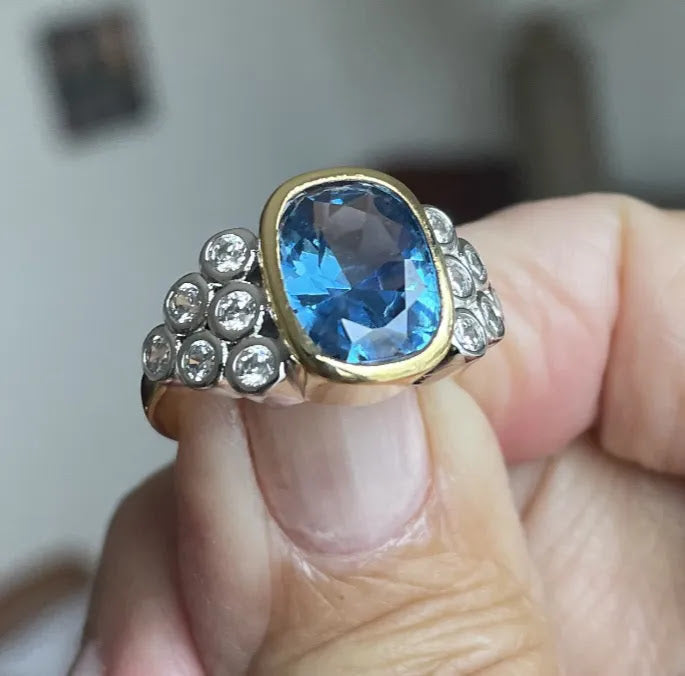 3-Carat Art Deco Cushion-Cut Blue Sapphire Engagement Ring