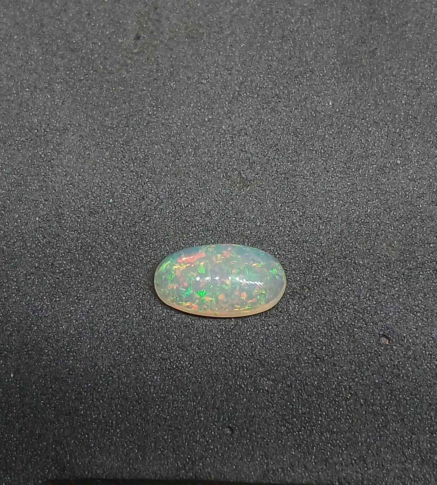 Natural Certified Opal 2.11cts OP31