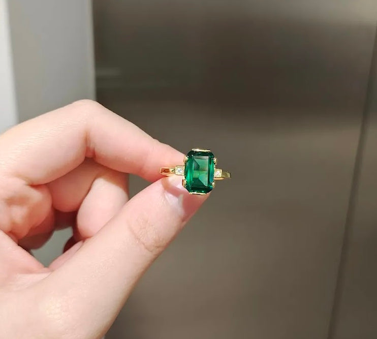 5ct Emerald-Cut Green Sapphire Ring
