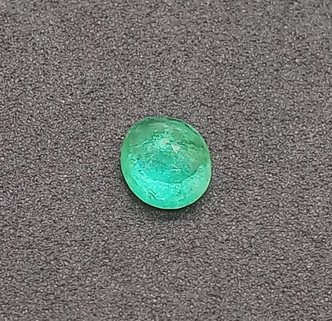 Natural Certified Emerald EM137 1.75cts