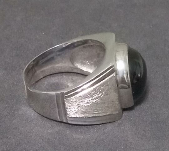 NATURAL BLACK STAR RING FOR MEN (SIZE 10.5) MR18