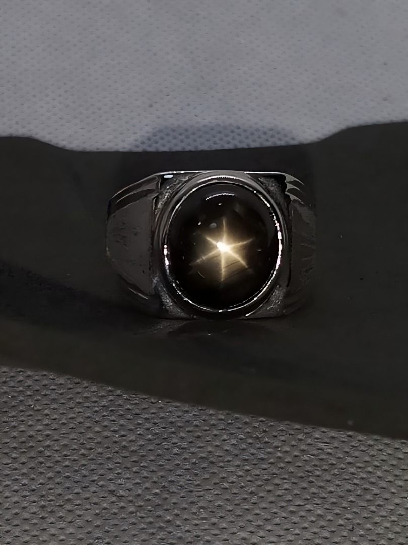NATURAL BLACK STAR RING FOR MEN (SIZE 10.5) MR18