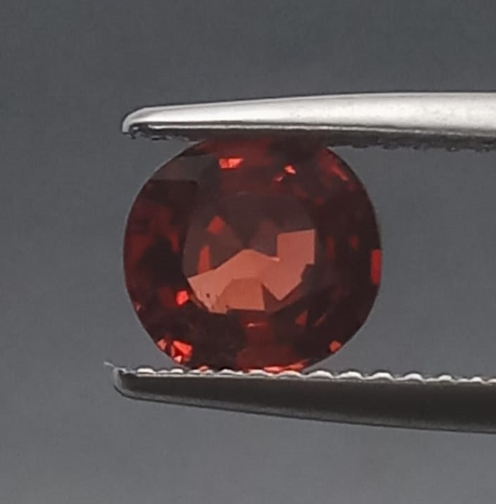 Natural Certified Red Spinel: Carmine Radiance 1.28cts- SP33 (24)